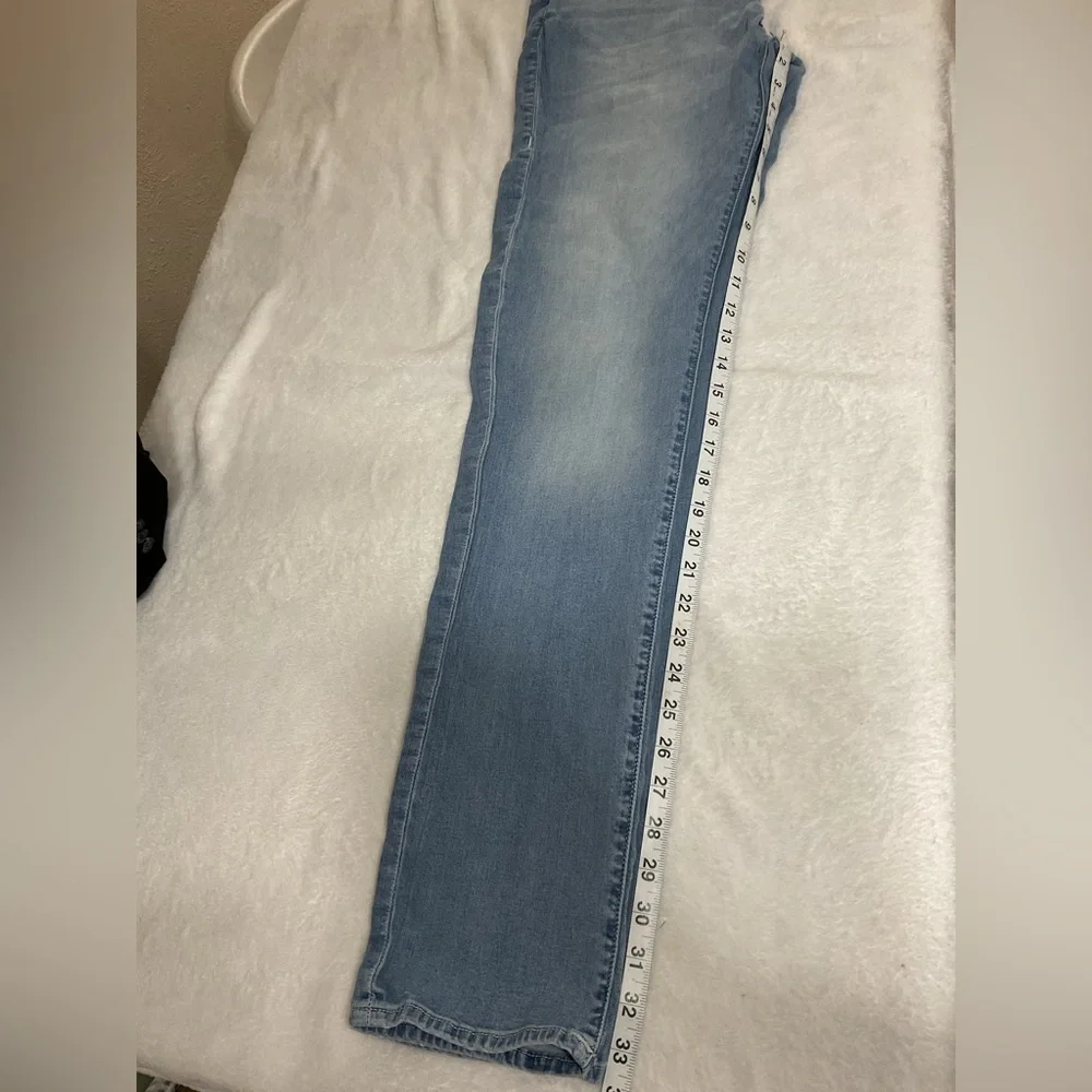 Men's Light Blue Jeans